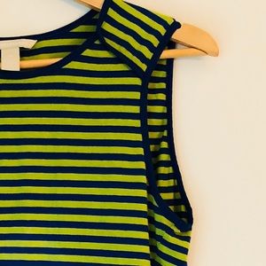 💕💰 SALE ✨ Striped tank